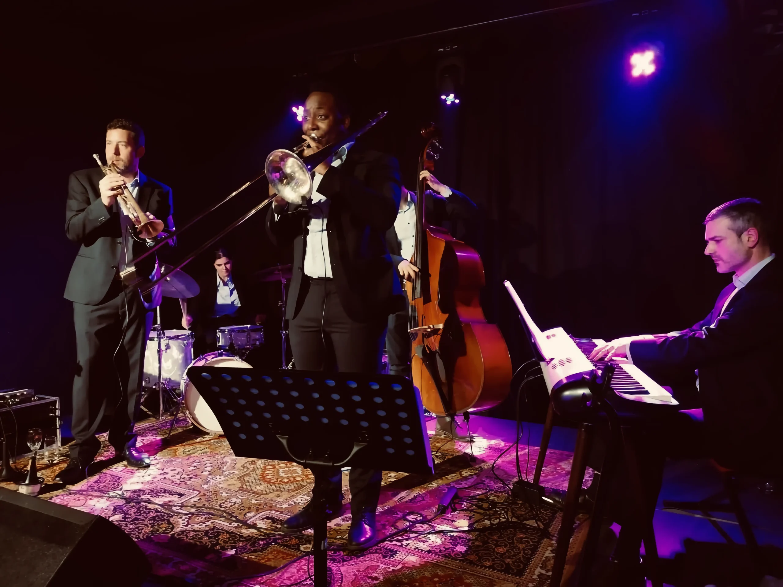 one shot one swing -en concert