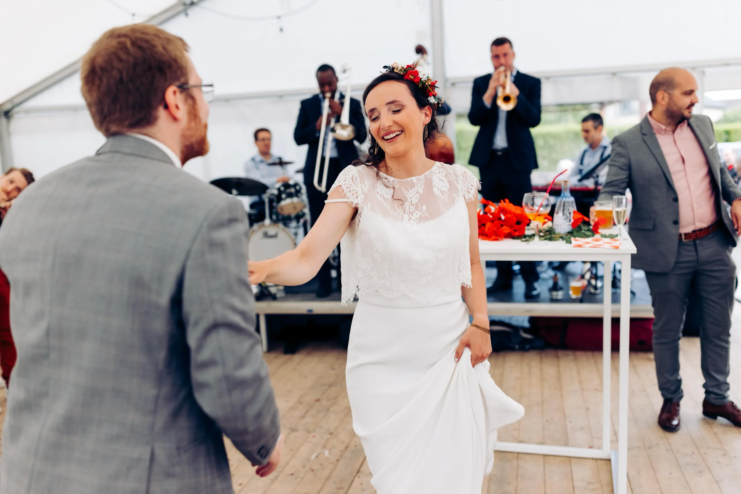 one shot one swing le groupe en mariage